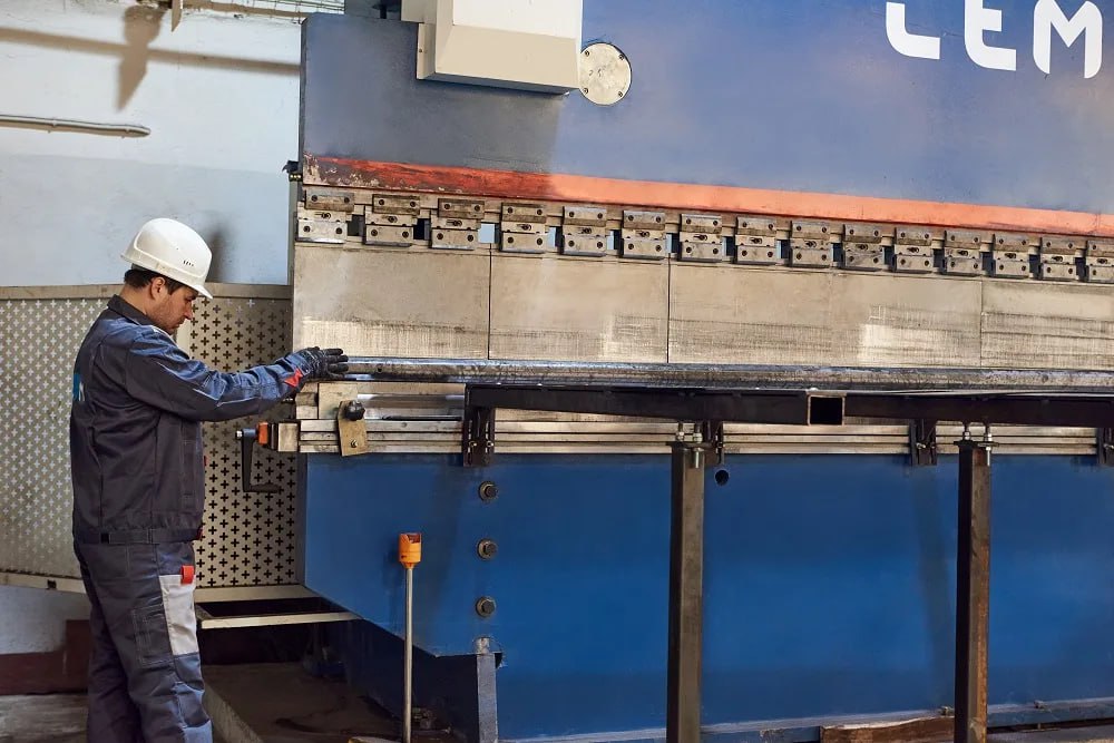 Внедрение системы мониторинга оборудования на предприятии ООО «Энерго-Арсенал»: первый этап цифровой трансформации